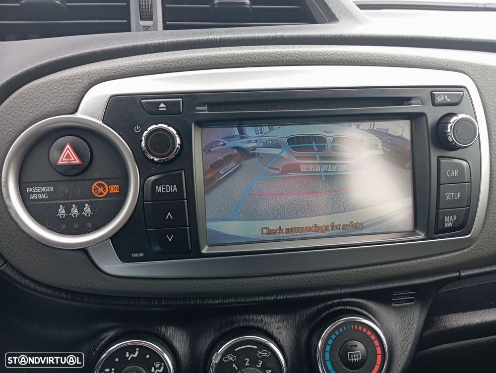 Toyota Yaris 1.0 VVT-i Comfort - 11