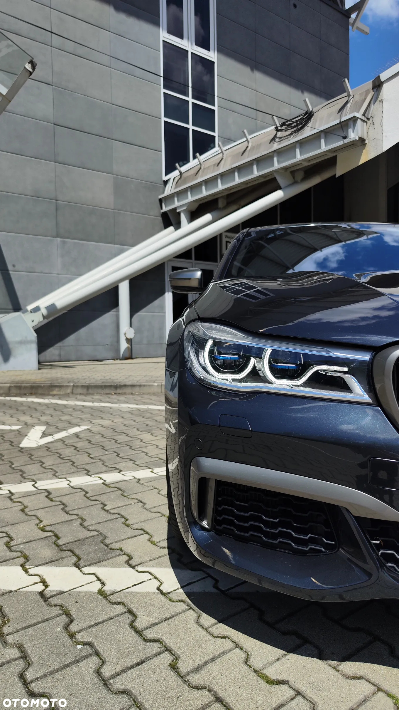 BMW Seria 7 M760Li xDrive V12 Excellence - 25