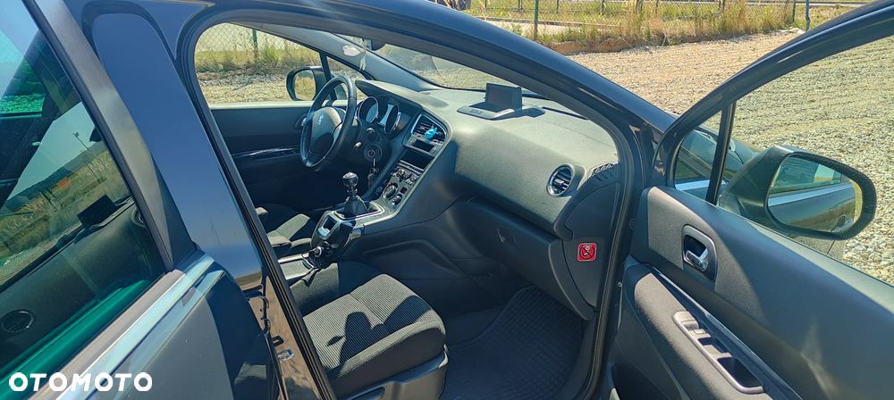 Peugeot 5008 1.6 HDi Premium - 9