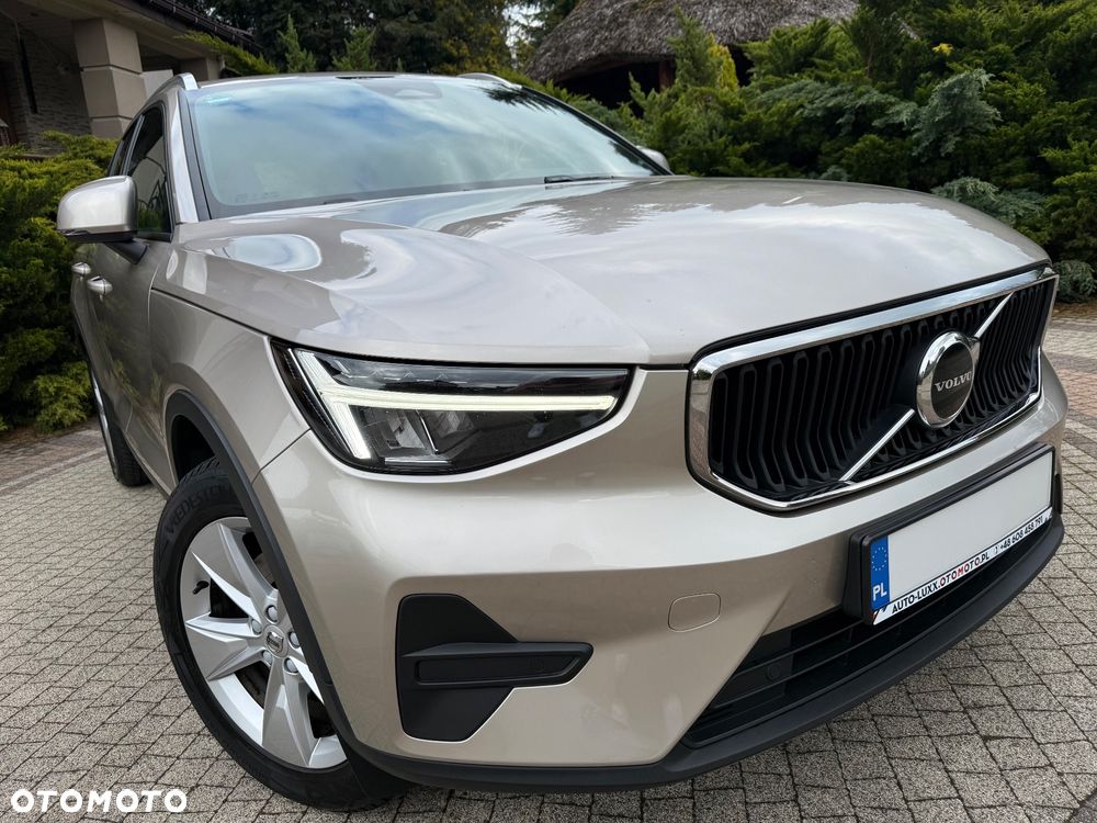 Volvo XC 40 B3 B DKG Plus Bright - 3