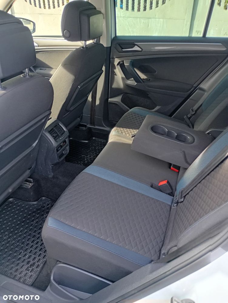 Volkswagen Tiguan 2.0 TDI SCR IQ.DRIVE - 14