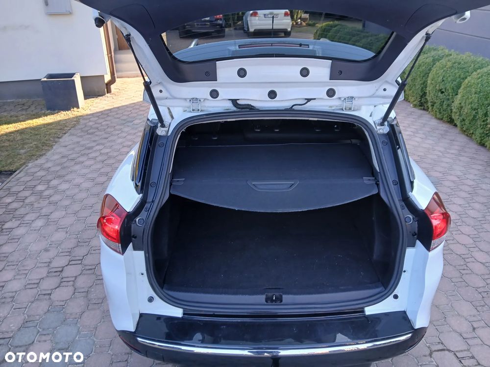 Renault Clio 0.9 TCe Limited - 9
