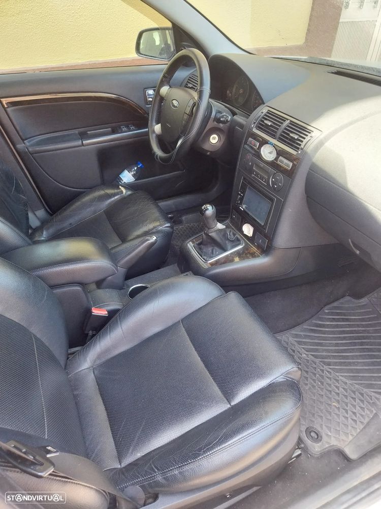 Ford Mondeo SW 2.0 TDCi Ghia Dura. - 4