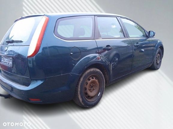 Na części Ford Focus MK2 Combi 1.6 TDCi DV6 T4 silnik skrzynia biegów klapa błotnik drzwi zderzak - 3