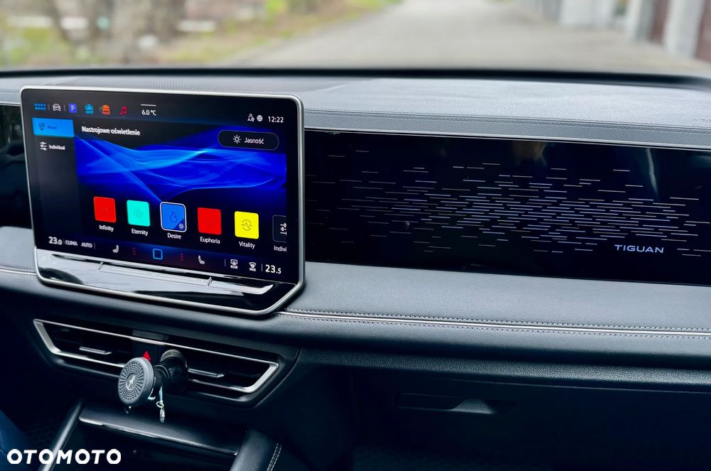 Volkswagen Tiguan 1.5 eTSI Elegance DSG - 15