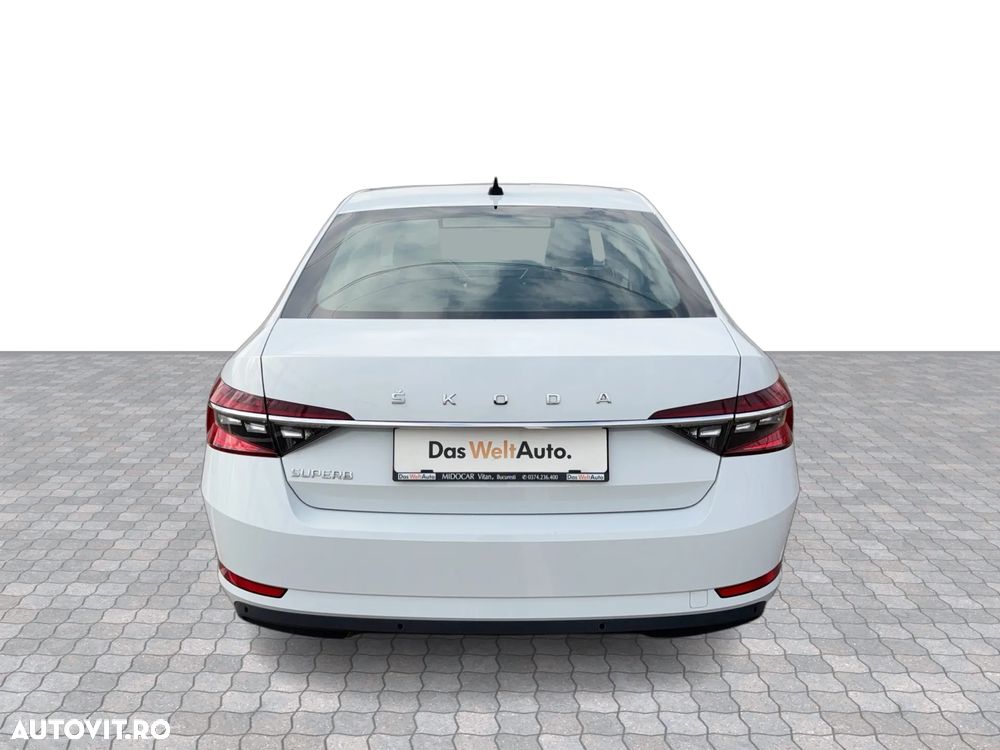 Skoda Superb 2.0 TDI DSG Style - 4