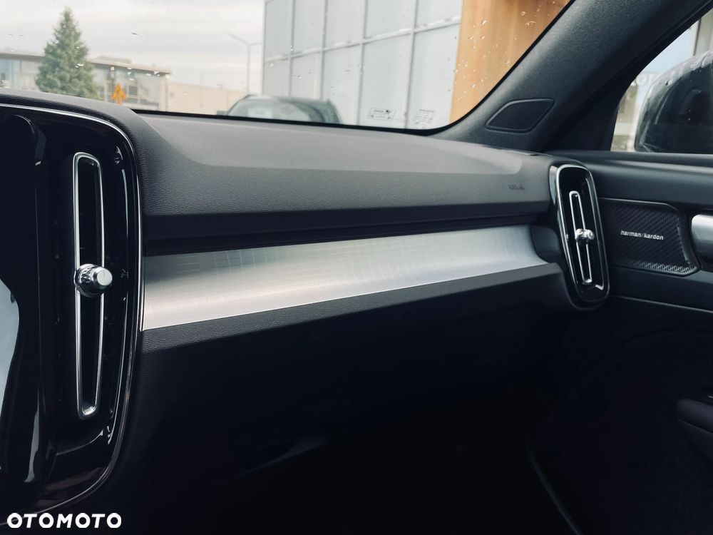 Volvo XC 40 - 13