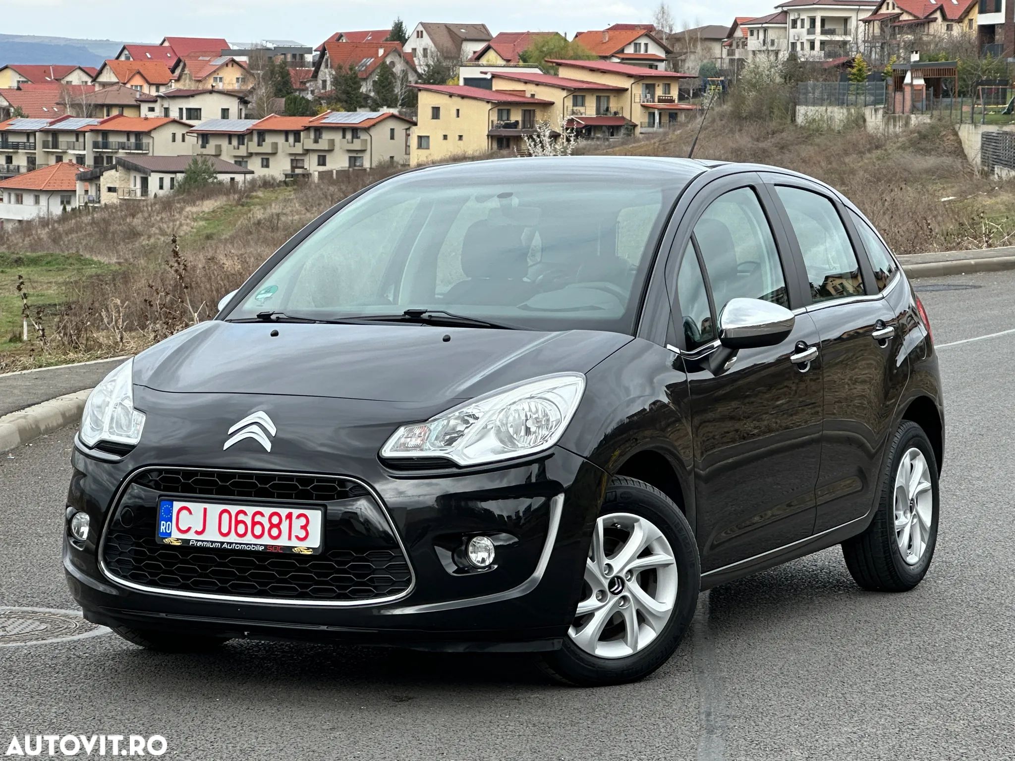 Citroën C3 e-HDi 90 FAP Exclusive - 1