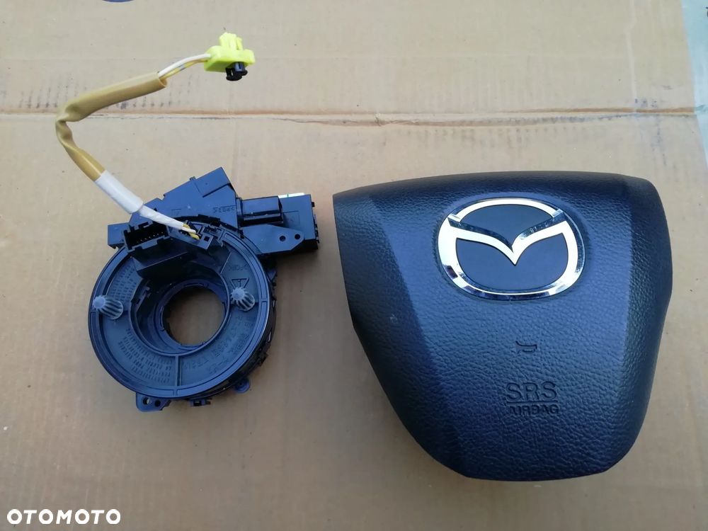 Zderzak Mazda 2 DJ 2014-Mazda 5 Błotnik tylny 2010-2015 CW L/R - 30