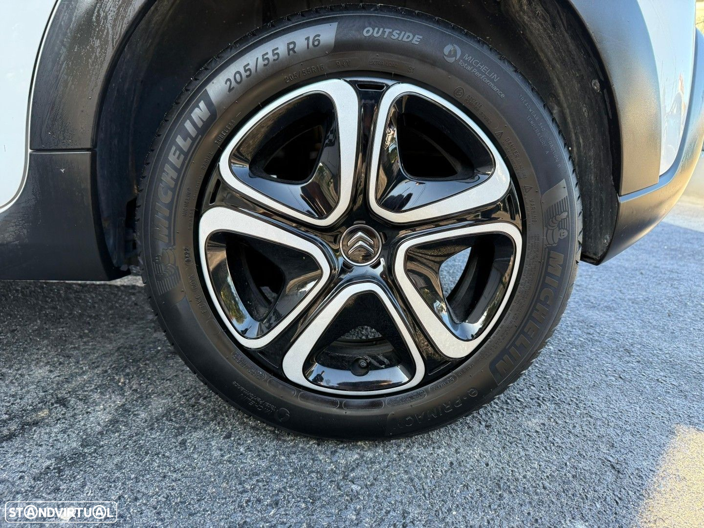 Citroën C3 Pure Tech S&S Shine - 9