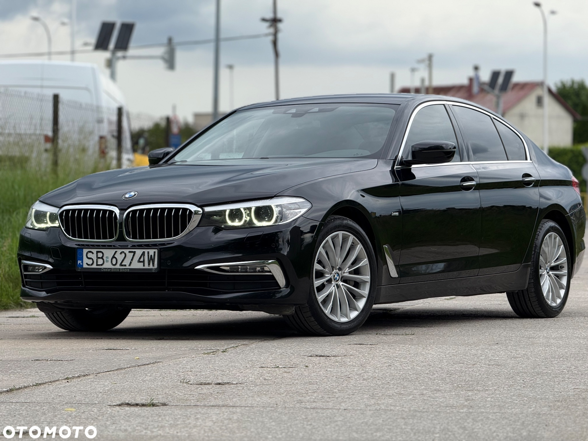BMW Seria 5 530d xDrive Luxury Line - 9