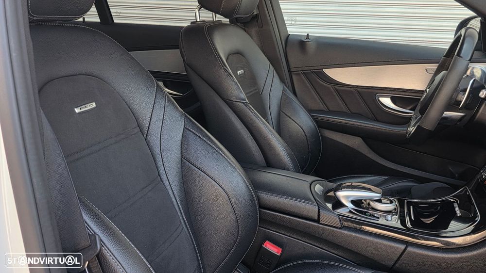 Mercedes-Benz C 63 AMG Standard - 55