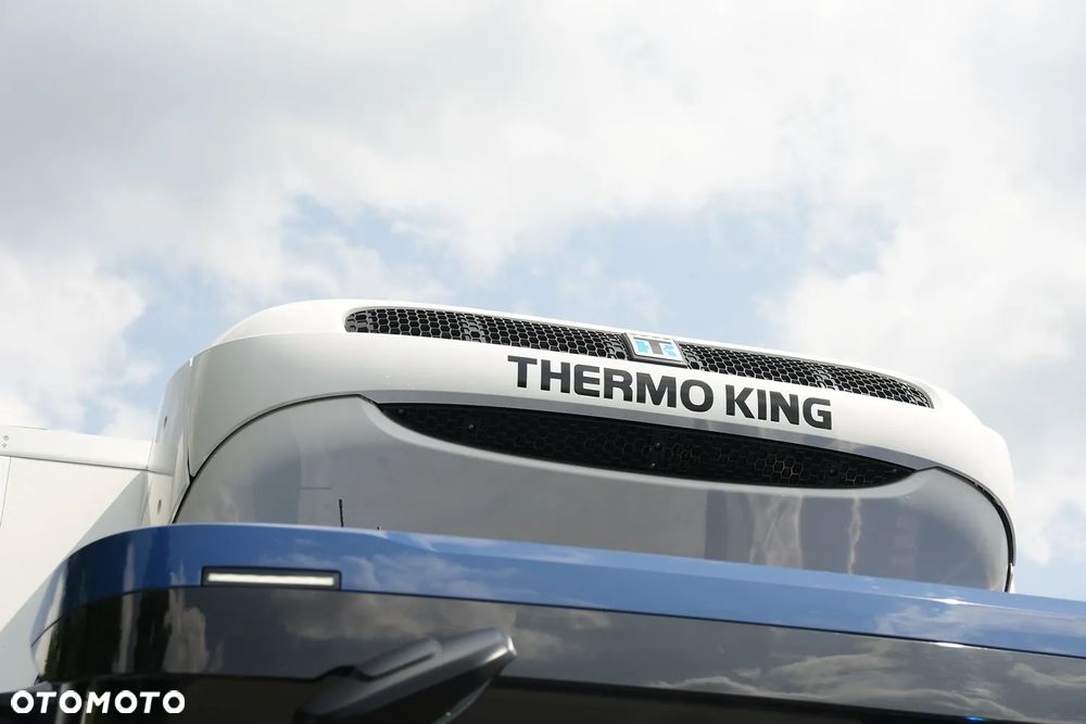 Scania P280///* 2022///* PRZEBIEG 165 TYŚ KM///* CHŁODNIA///* 18000KG///* THERMO KING///* WINDA///* BAR///* DŁ 7.30///* 18 EURO PALET///* KAMERA///* LEDY///* WAGA///* STAN JAK NOWA - 14