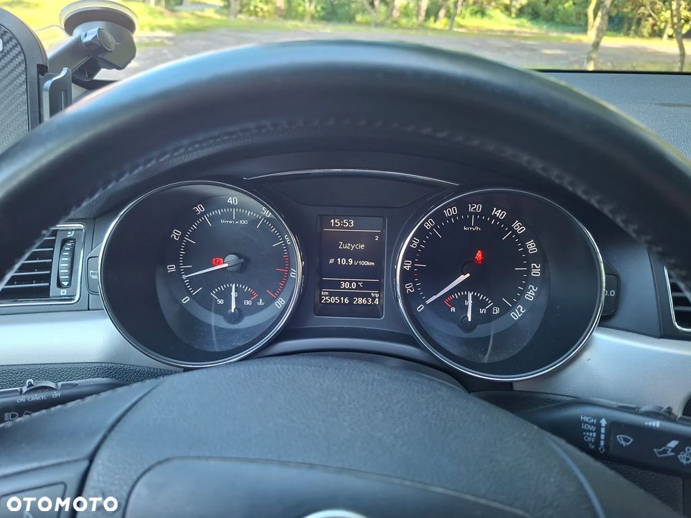 Skoda Superb 1.4 TSI Family - 9