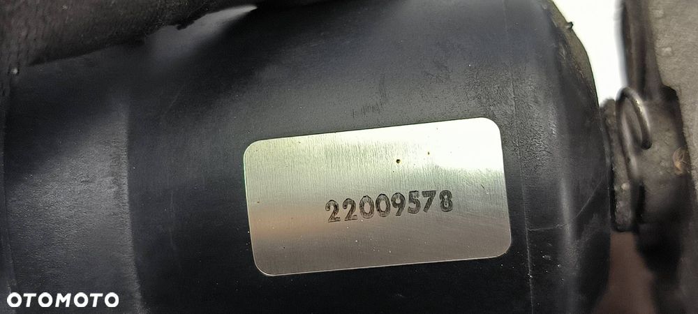 KOMPRESOR ZAWIESZENIA CADILLAC ELDORADO 5048803 - 3