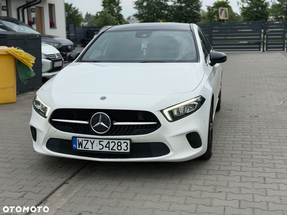 Mercedes-Benz Klasa A 180 d Edition 1 7G-DCT - 16