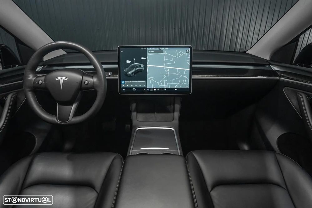 Tesla Model Y Long Range Dual Motor AWD - 7