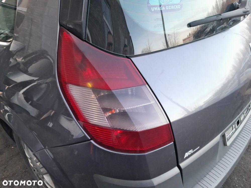 Lampa tylna lewa RENAULT Scenic II 03-06r. - 3