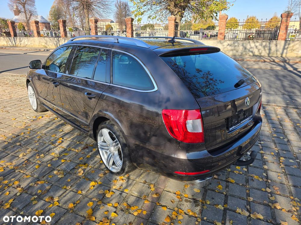 Skoda Superb 1.8 TSI DSG Elegance - 8