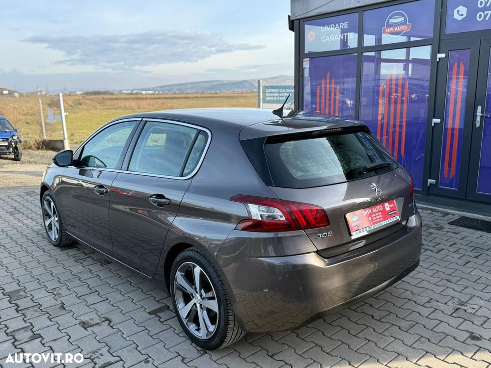 Peugeot 308 1.2 e-THP STT Allure - 5