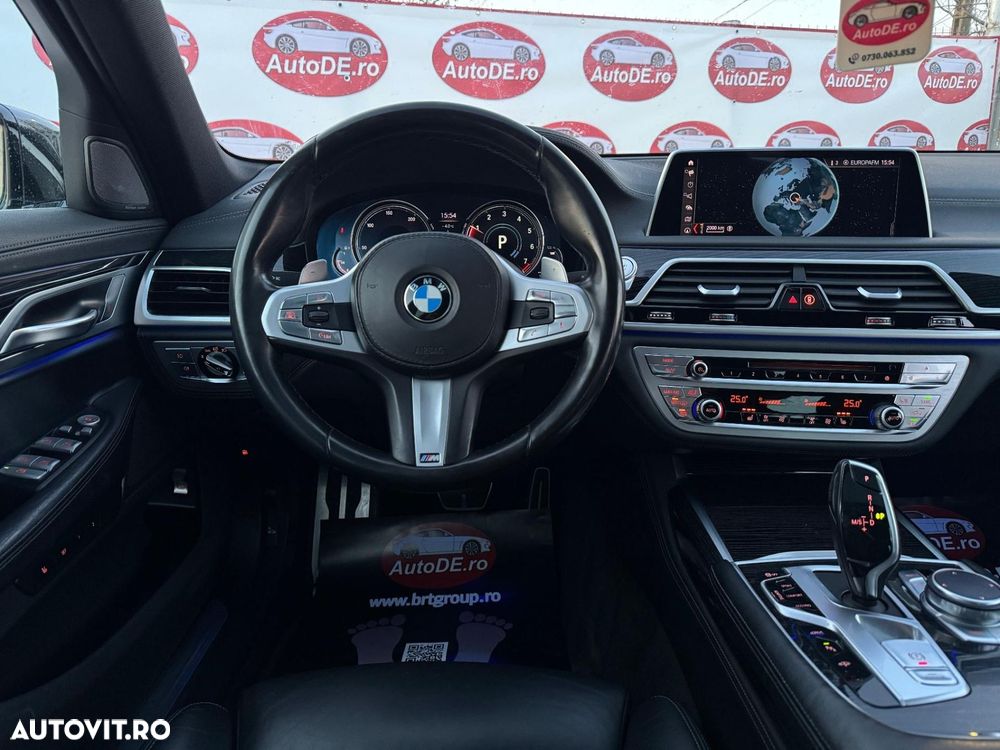 BMW Seria 7 740e iPerformance - 11