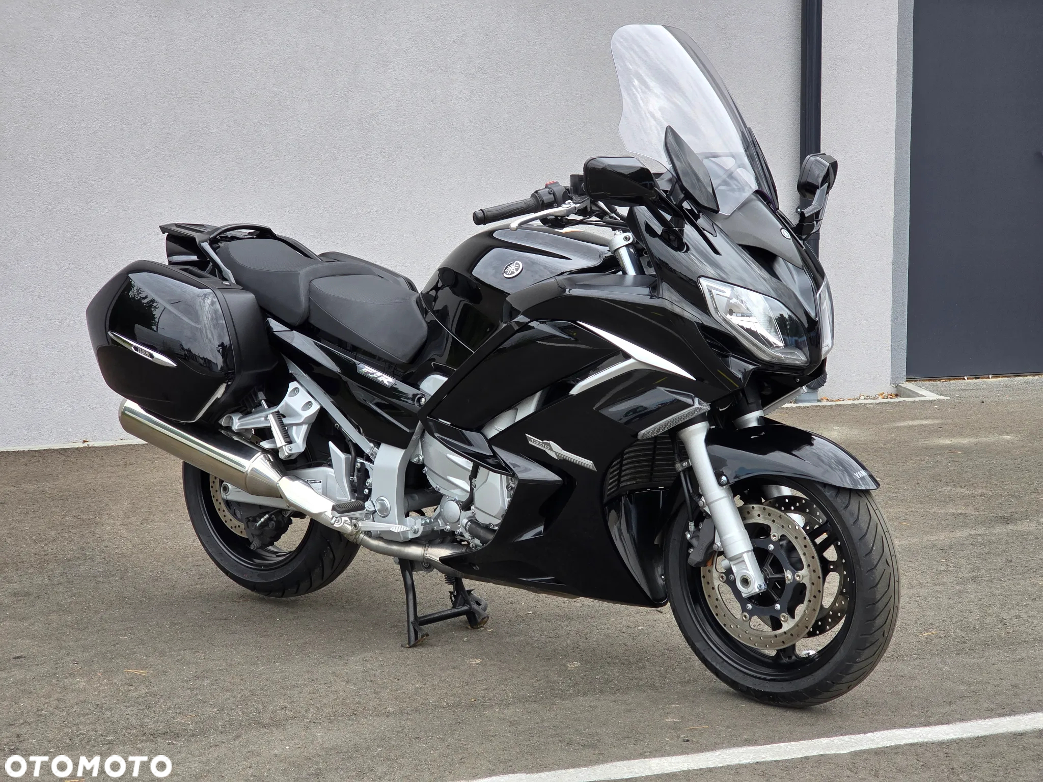Yamaha FJR - 8