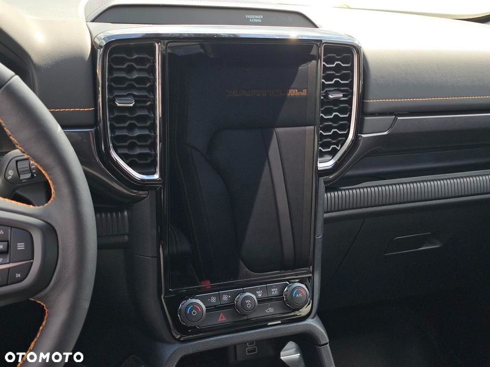 Ford RANGER 2.3 ECOBOOST PHEV 281KM A10 E-AWD WILDTRAK - 17