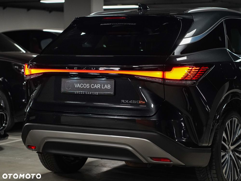 Lexus RX 450h+ Prestige - 33