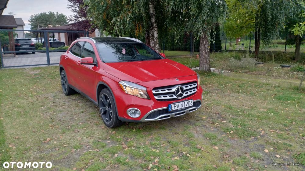 Mercedes-Benz GLA 250 8G-DCT Edition 1 - 1