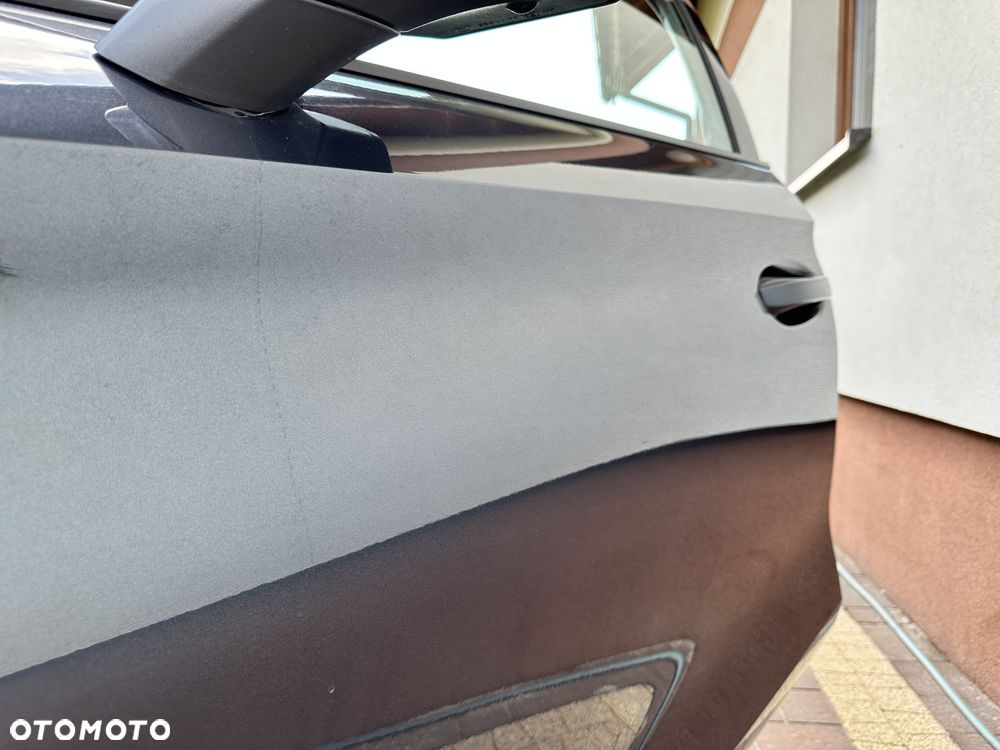 Seat Leon Sportstourer 1.5 eTSI FR DSG - 18