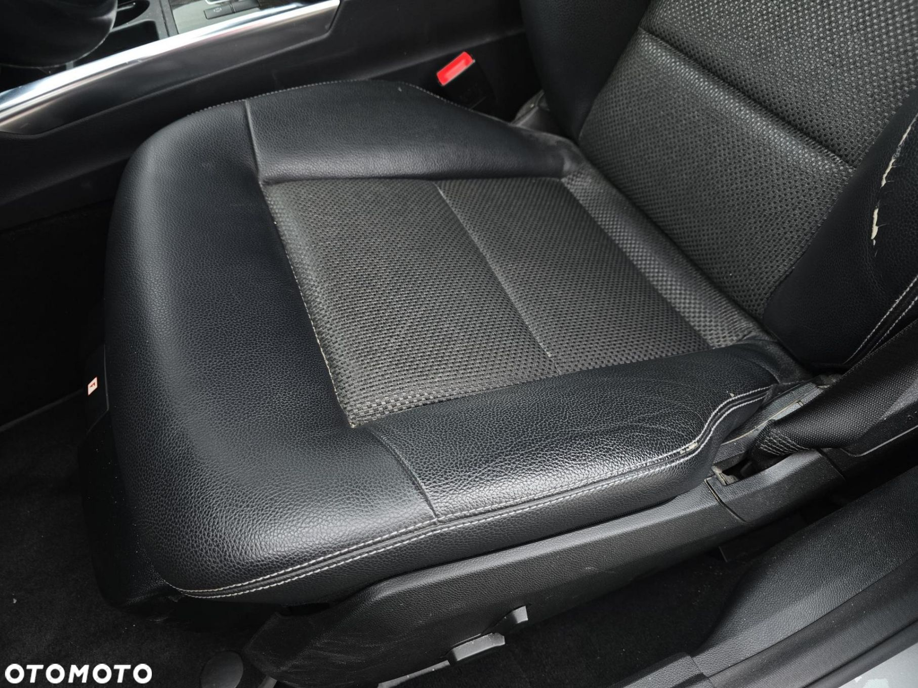 Mercedes-Benz Klasa E 200 CDI Avantgarde - 13