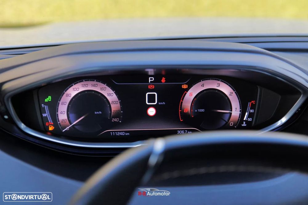 Peugeot 3008 1.6 BlueHDi GT Line EAT6 - 27