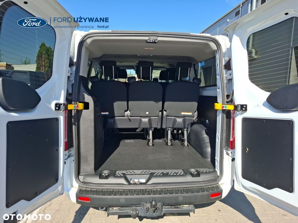 Ford Transit Custom - 11
