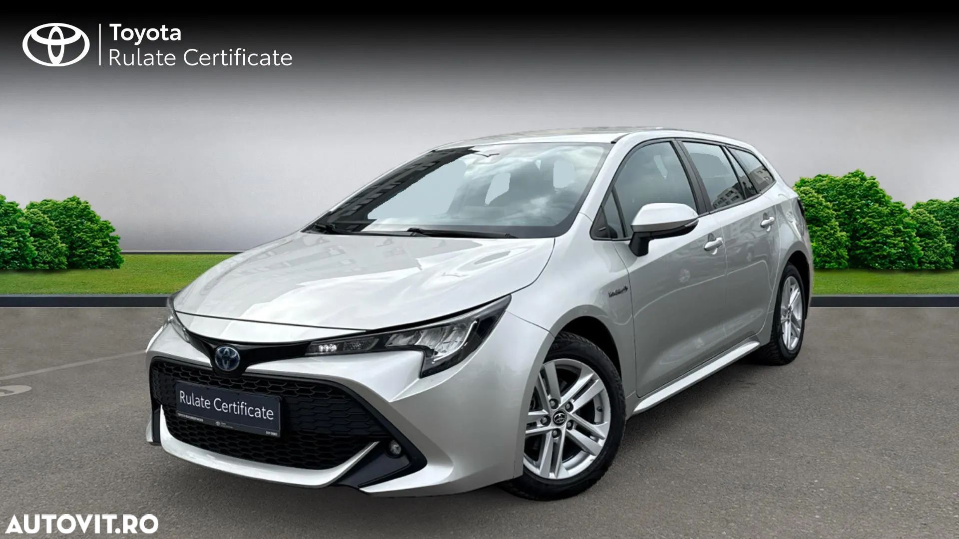 Toyota Corolla TS 1.8 HSD Business - 1