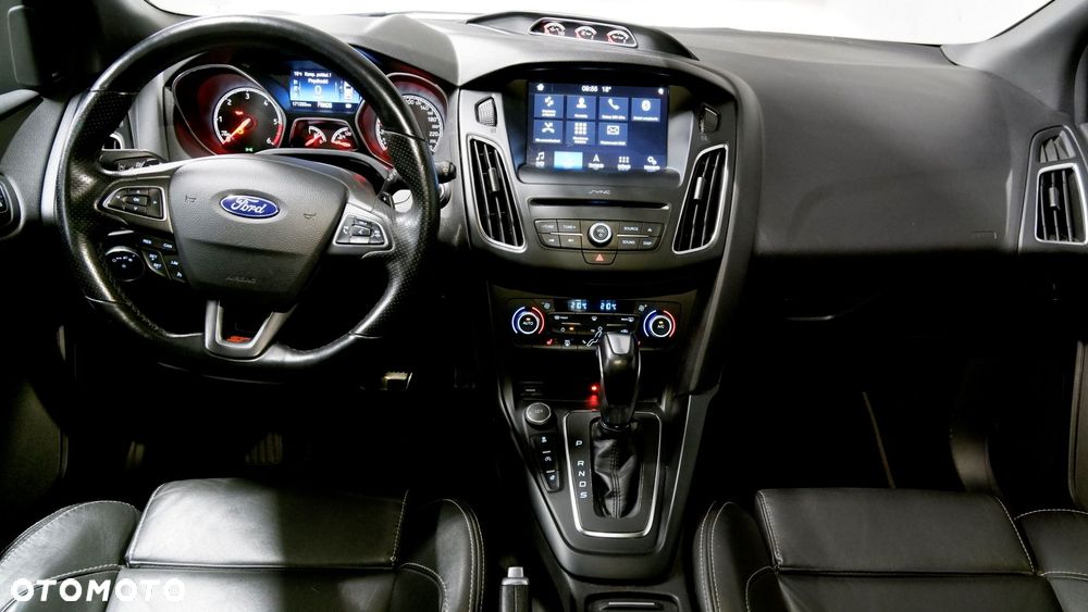 Ford Focus 2.0 TDCi ST PowerShift - 22