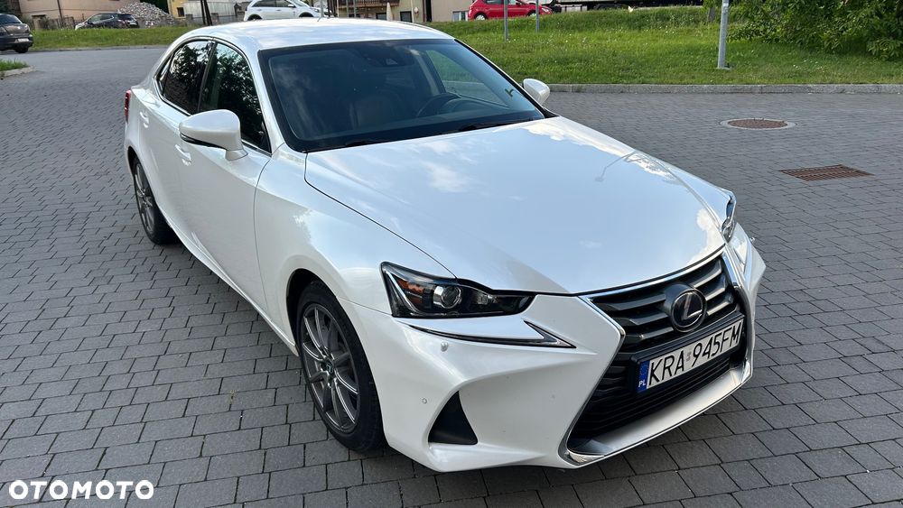Lexus IS F SPORT - 15