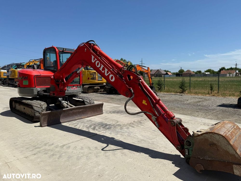 Volvo ECR88D Excavator - 7
