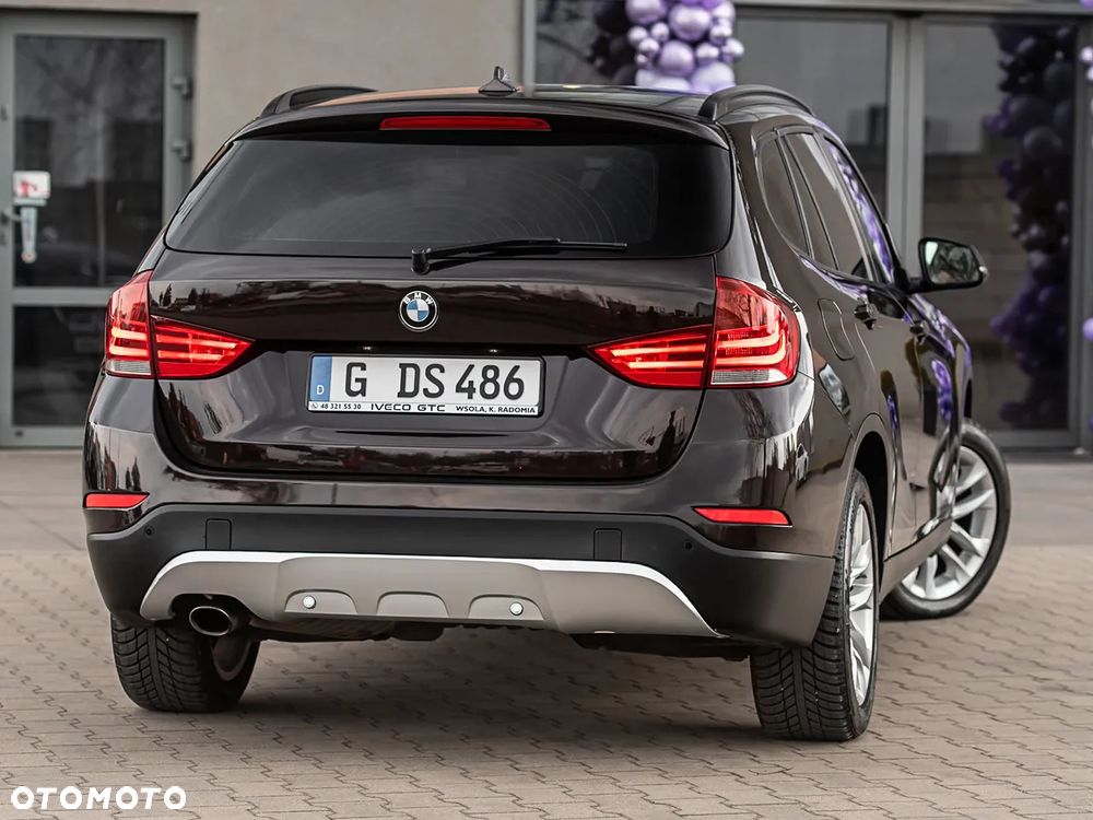 BMW X1 xDrive20d Sport Line - 12