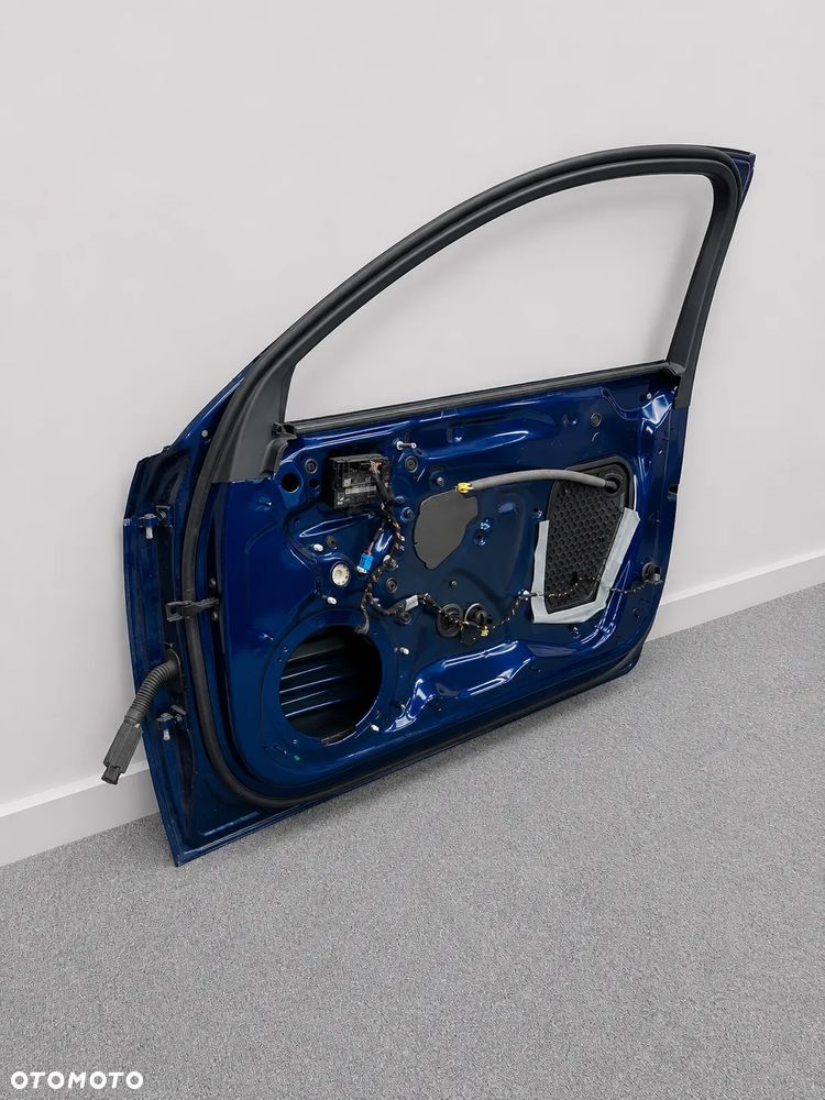 Audi A3 8V 3D Drzwi Prawe Przednie LX5U 8V3831052B Oryginał OEM - 6