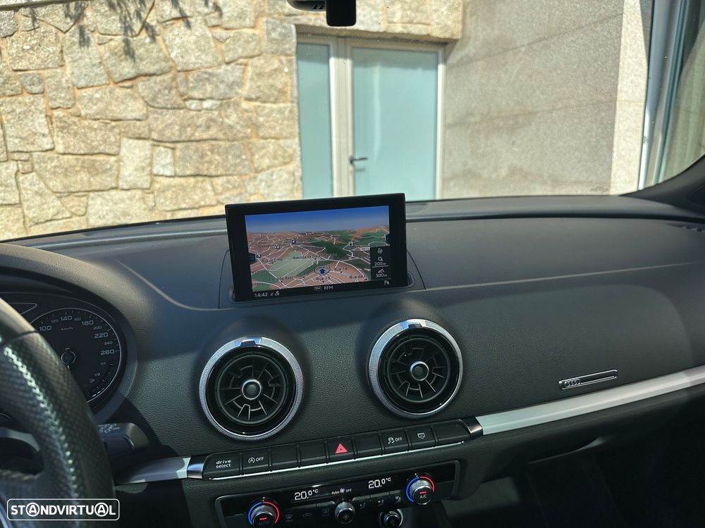 Audi A3 Sportback - 11