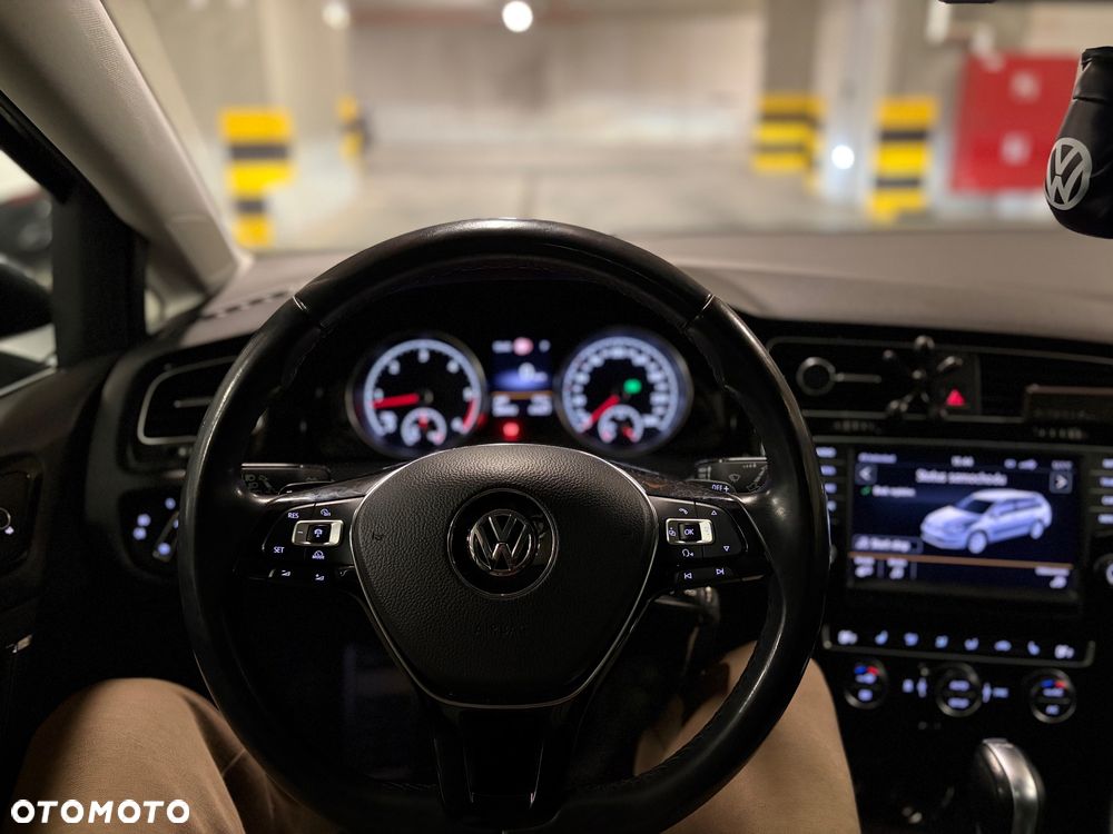 Volkswagen Golf 2.0 TDI SCR DSG Highline - 24