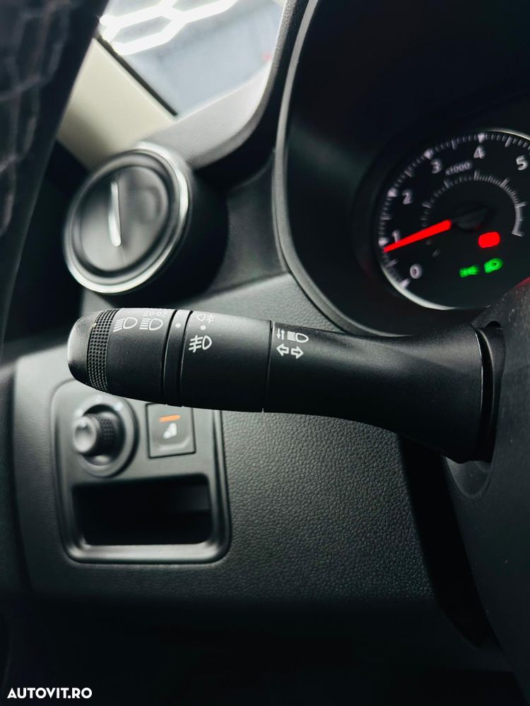 Dacia Duster SCe 115 2WD Prestige - 28