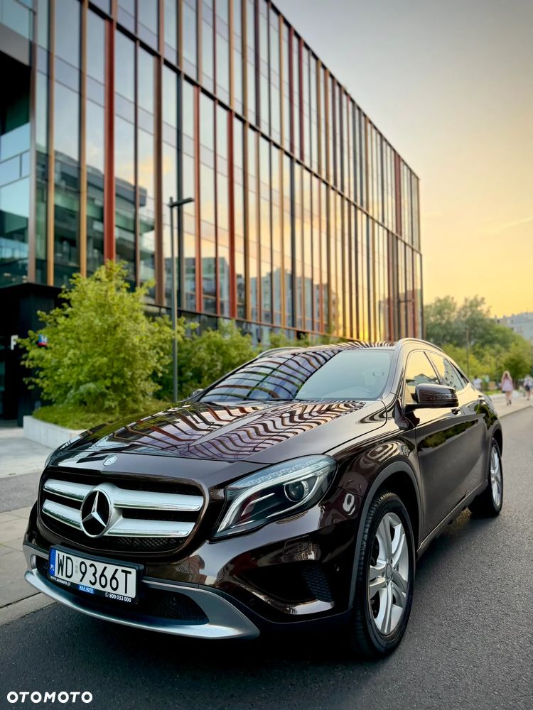 Mercedes-Benz GLA - 3