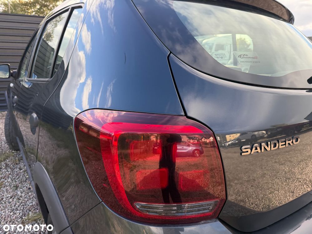 Dacia Sandero Stepway 1.0 TCe Expression CVT - 16