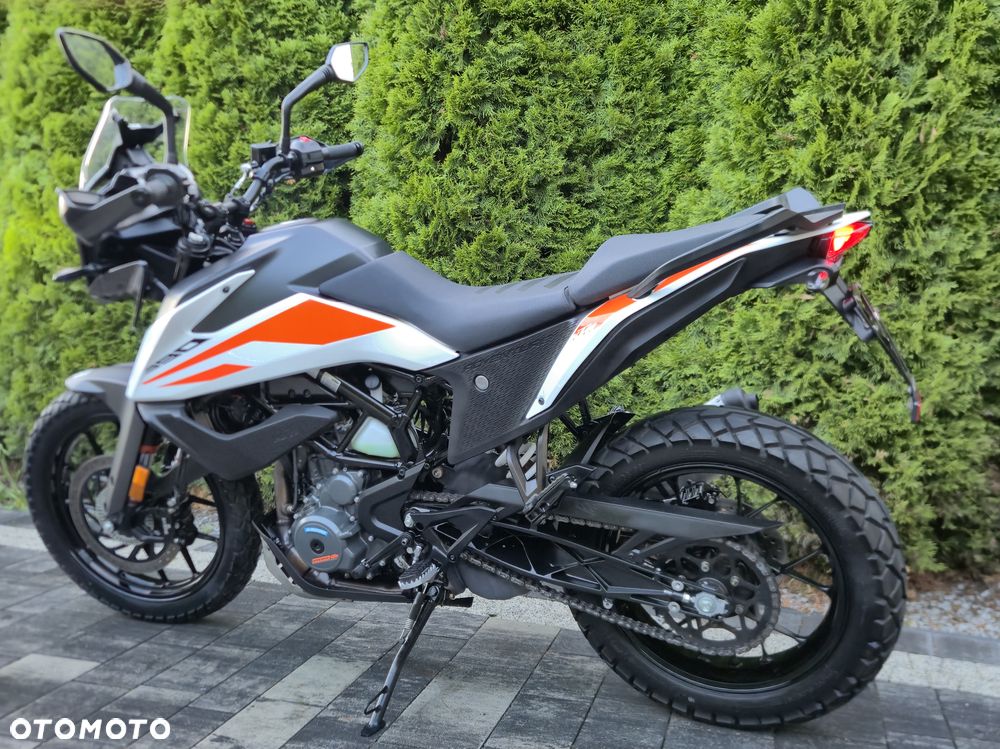 KTM Adventure - 7