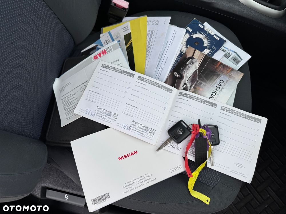 Nissan Qashqai 2.0 4x4 visia - 14