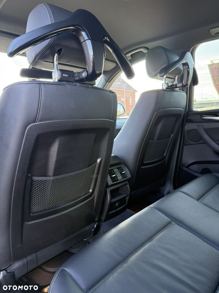 BMW X3 xDrive20d - 24