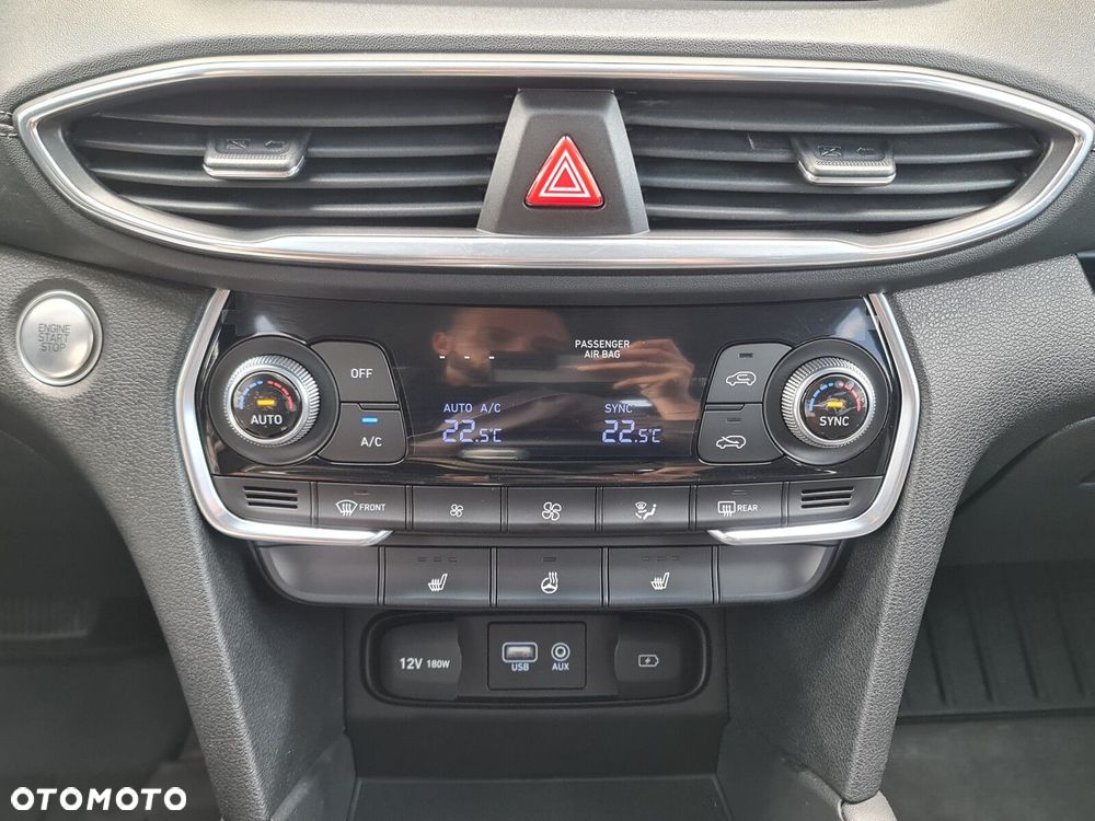 Hyundai Santa Fe 2.0 CRDi Executive 4WD - 23
