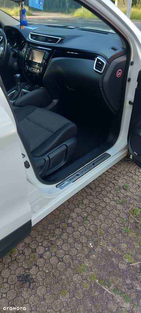 Nissan Qashqai 1.6 DIG-T 360 - 24
