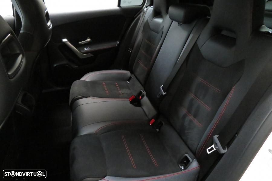 Mercedes-Benz A 180 d AMG Line Aut. - 30